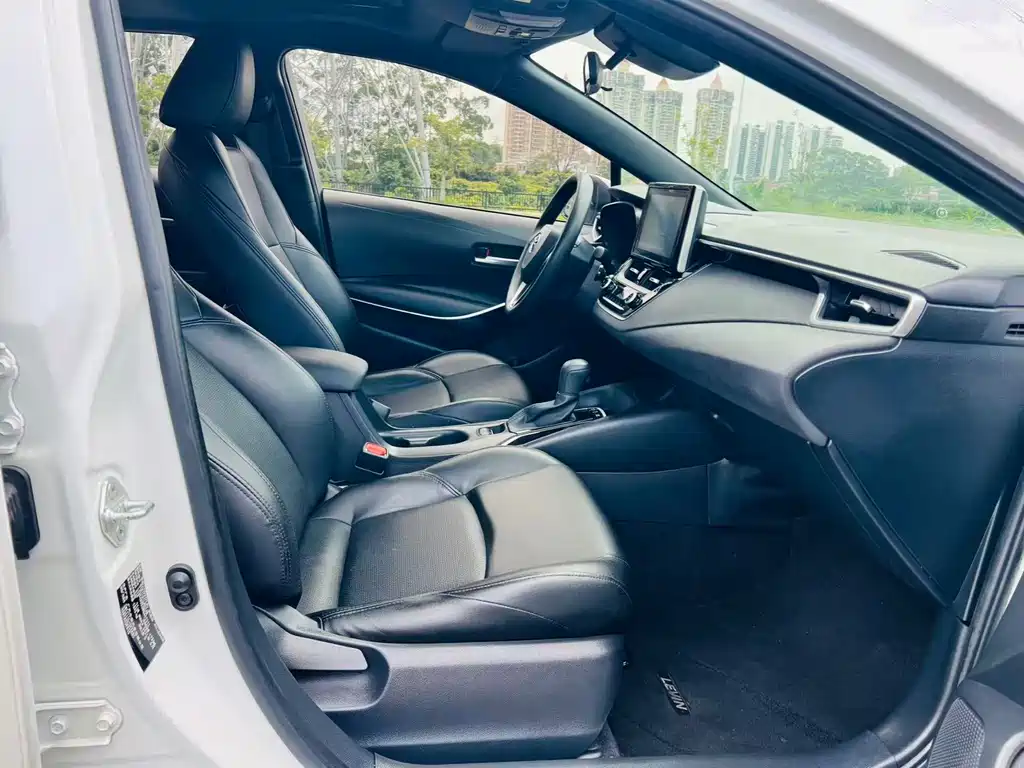 Toyota Corolla Levin 2021 1.8H E-CVT Luxury