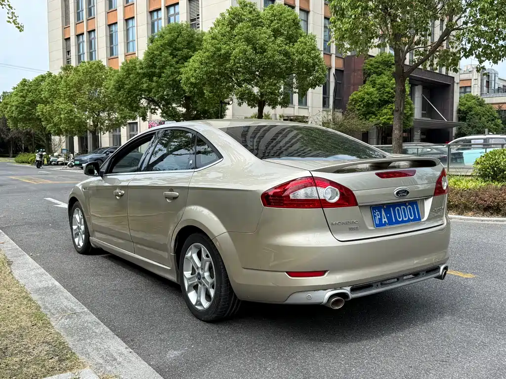 Ford Mondeo Zhisheng — миниатюра 11