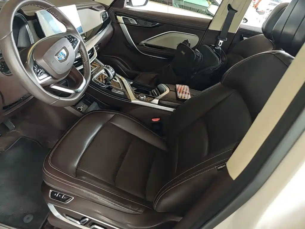 Geely Jia Ji — миниатюра 15