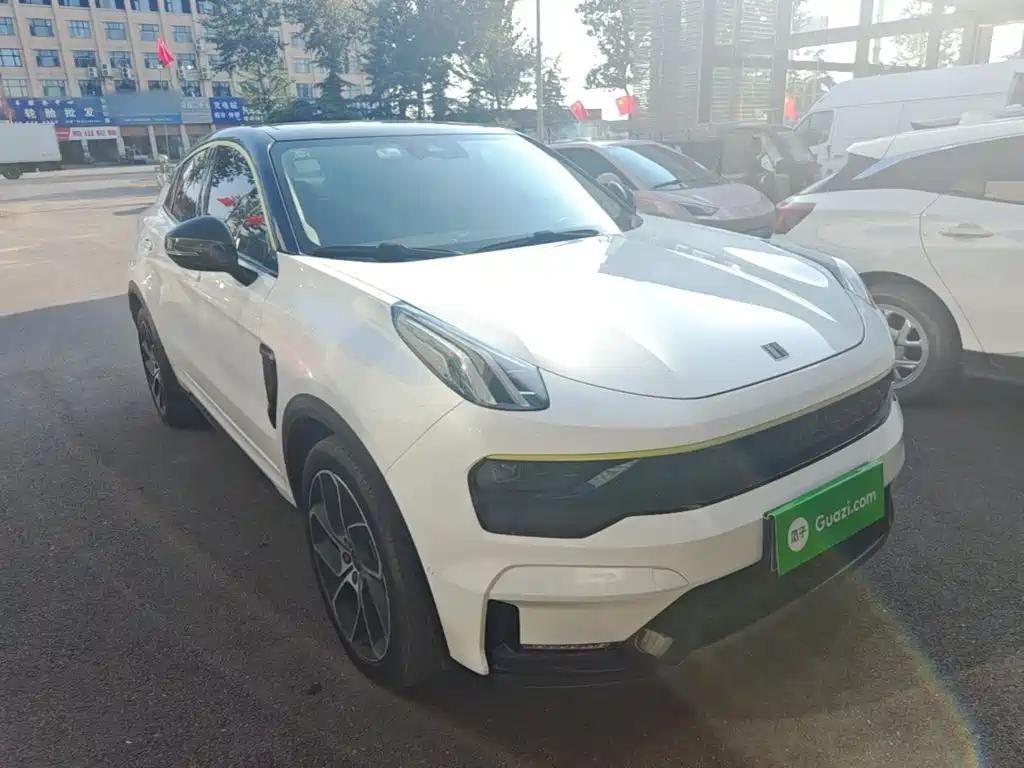 Lynk & Co 05 — миниатюра 4