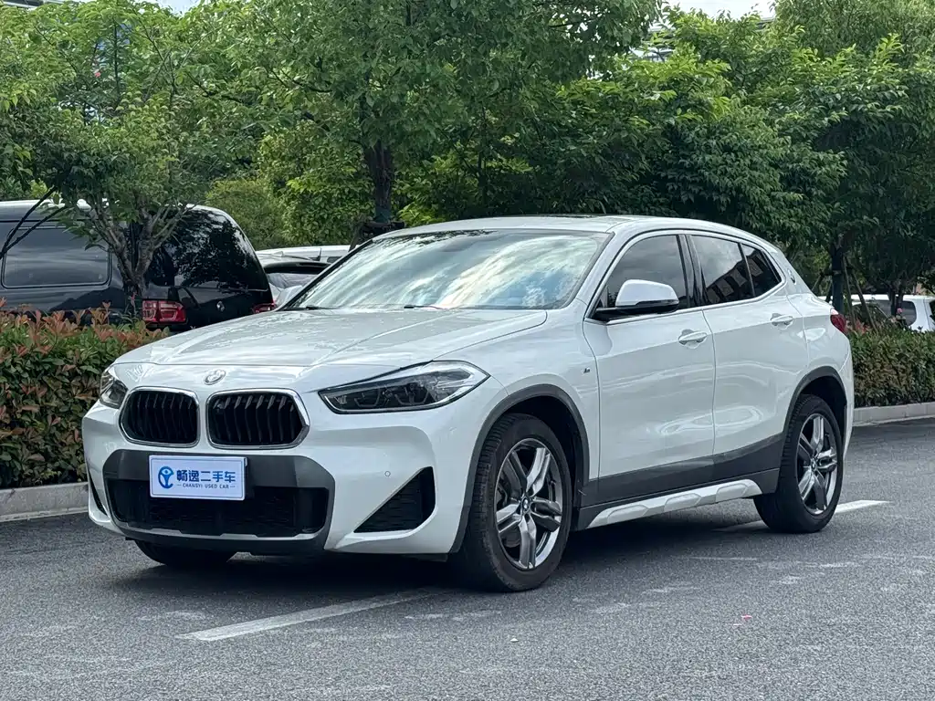 Купить BMW X2