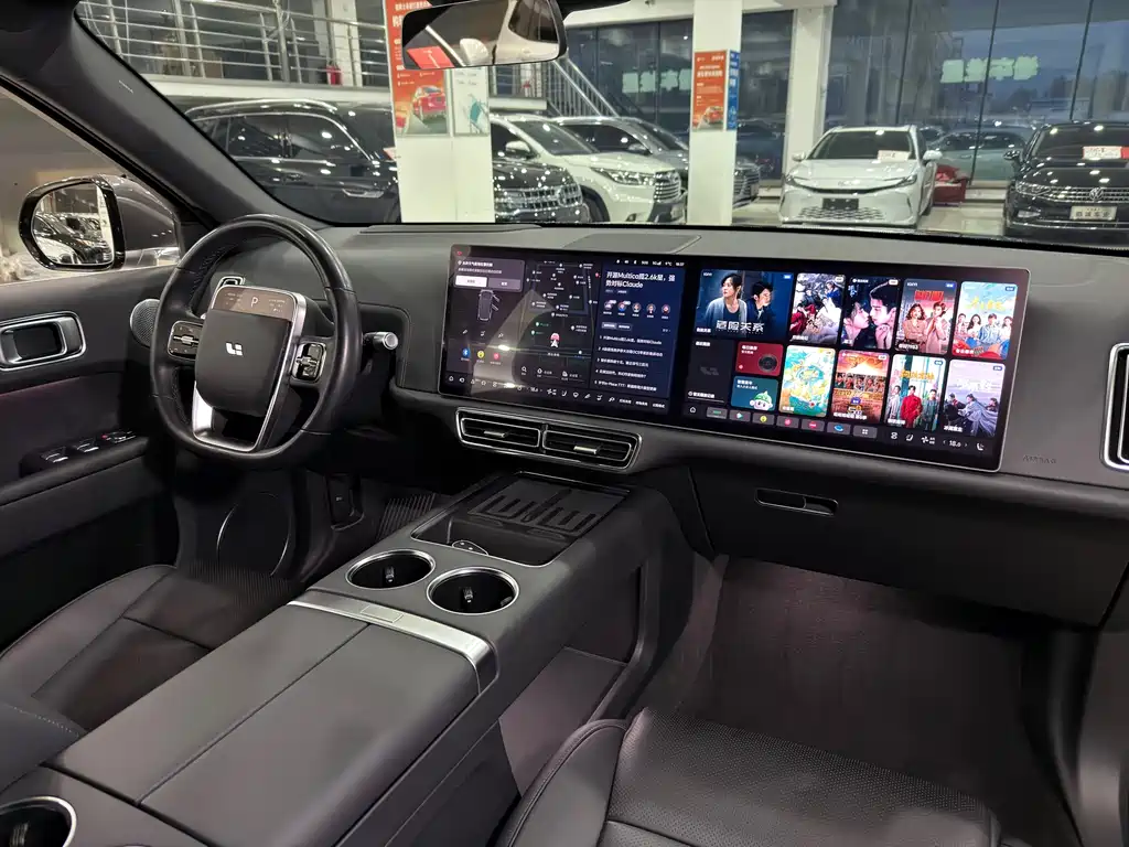 Li Auto Li L8 — миниатюра 4