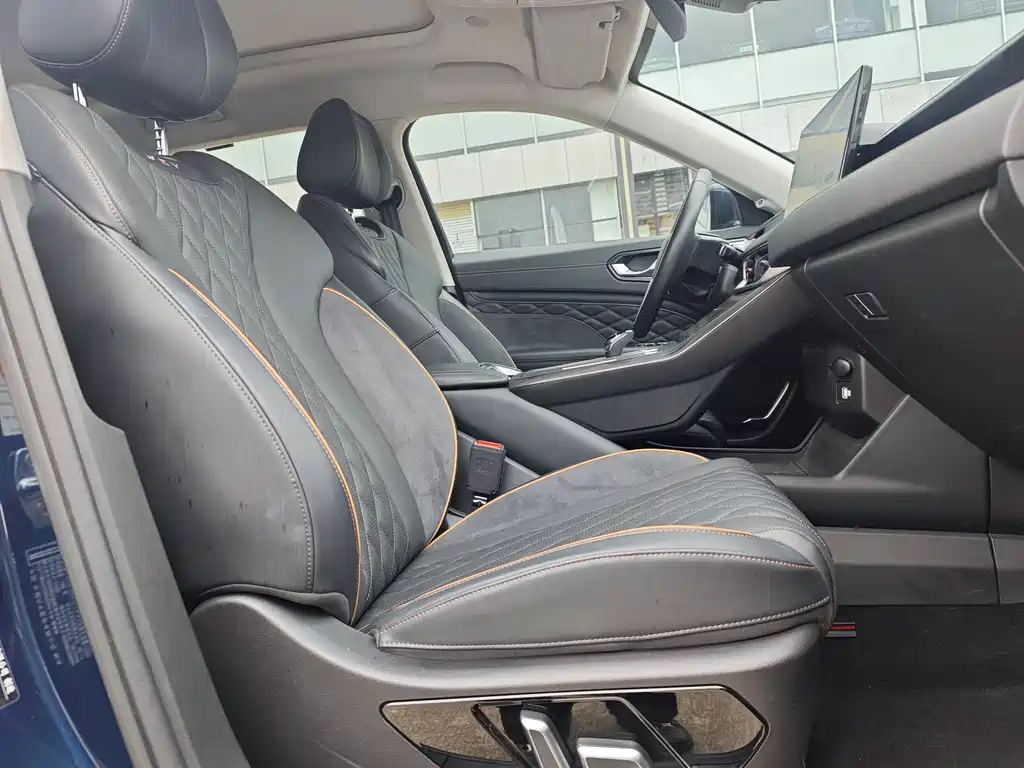 WEI PAI WEI BRAND LATTE DHT PHEV