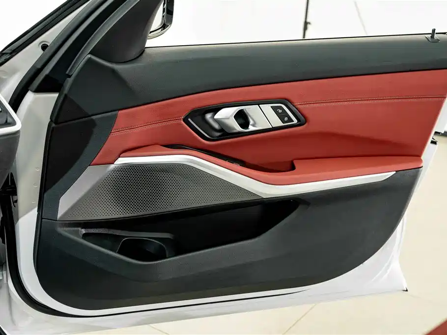 BMW 3 Series — миниатюра 15