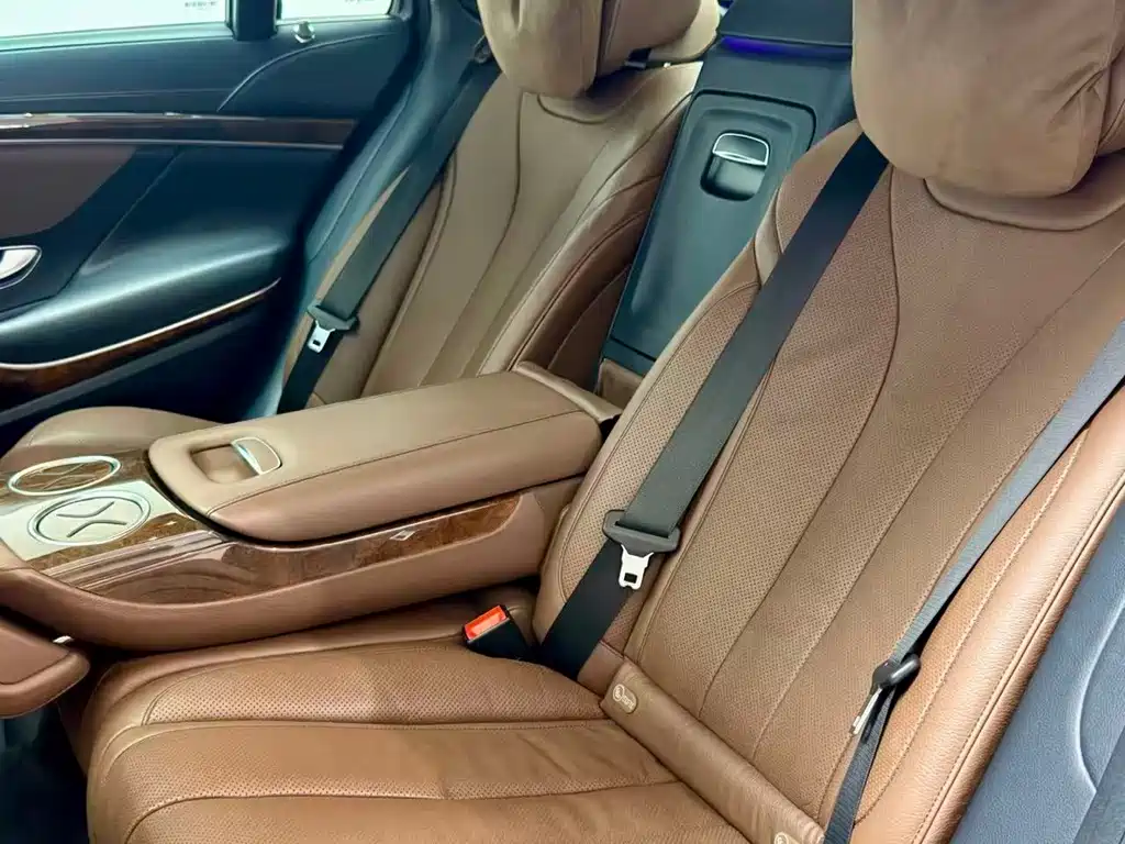 Mercedes-Benz S-Class — миниатюра 7