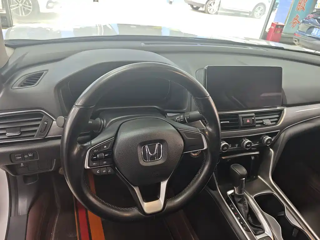 Honda Accord — миниатюра 5