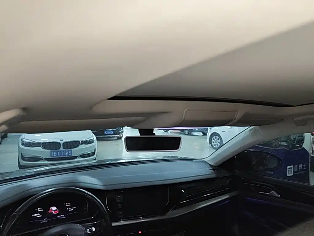 Volkswagen Passat — миниатюра 18