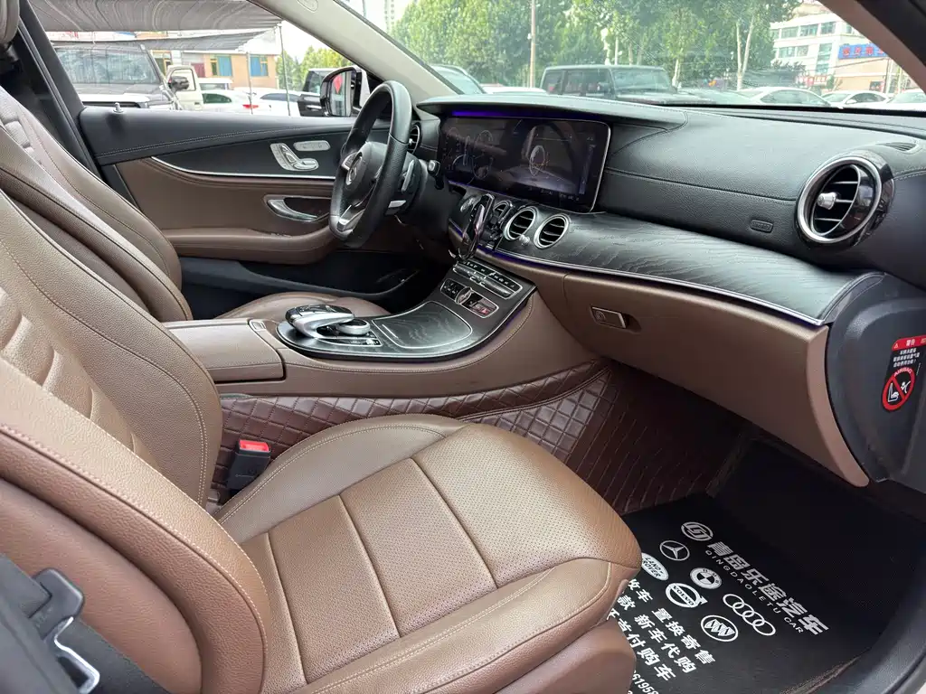 Mercedes-Benz E-Class — миниатюра 15