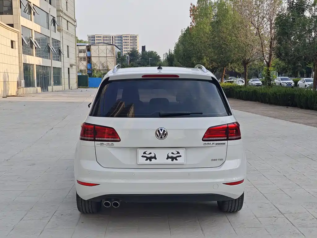 Volkswagen Golf · 2016 280TSI AT Flagship
