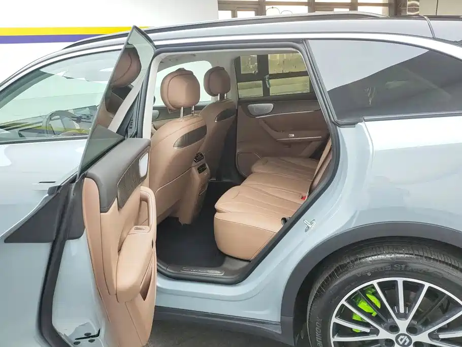 Leapmotor Leapmotor C11 — миниатюра 11