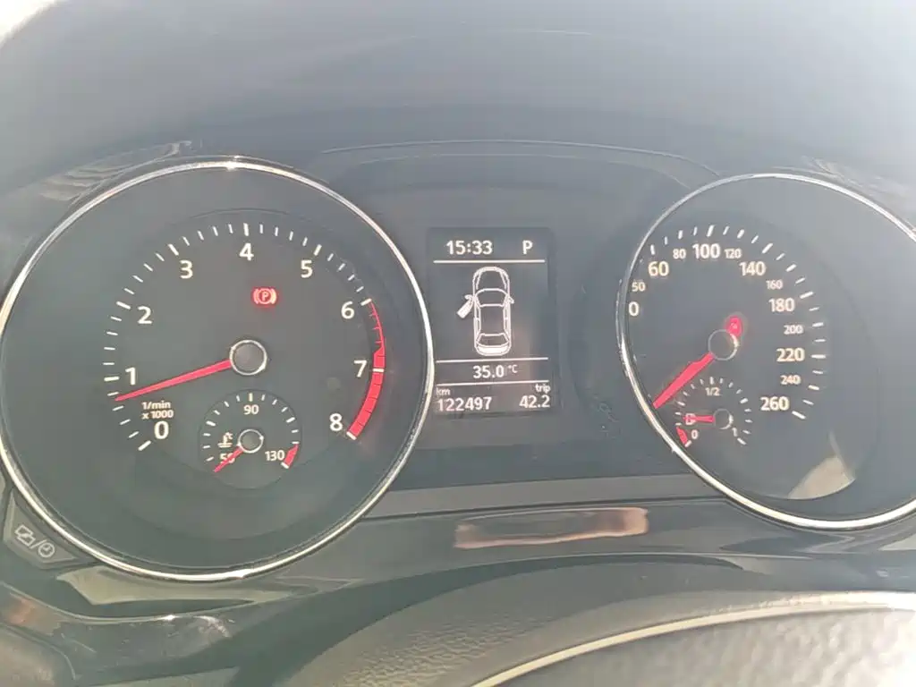 Volkswagen Sagitar — миниатюра 12