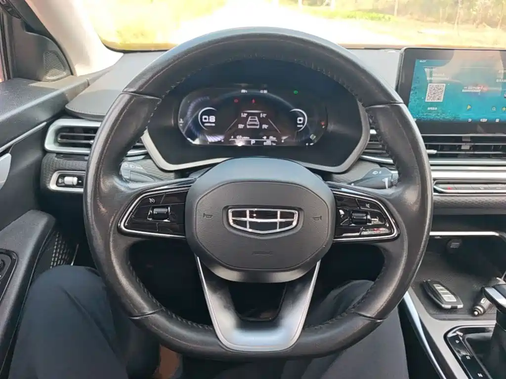 Geely Emgrand — миниатюра 11