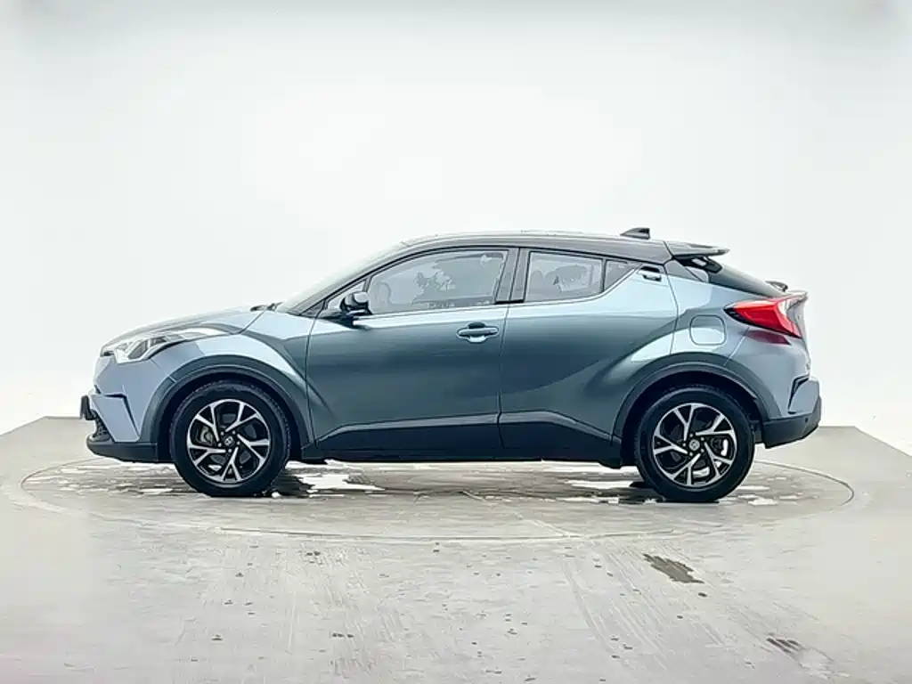 Toyota C-HR — миниатюра 2