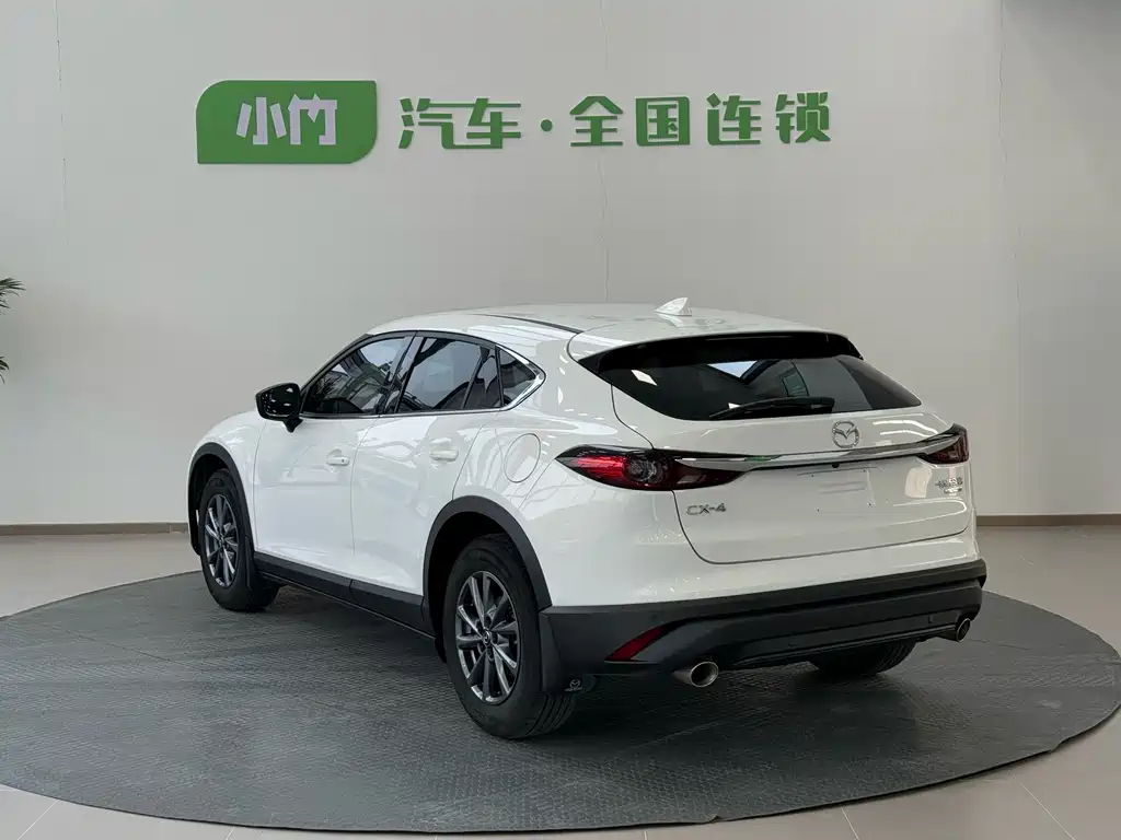 MAZDA CX 4