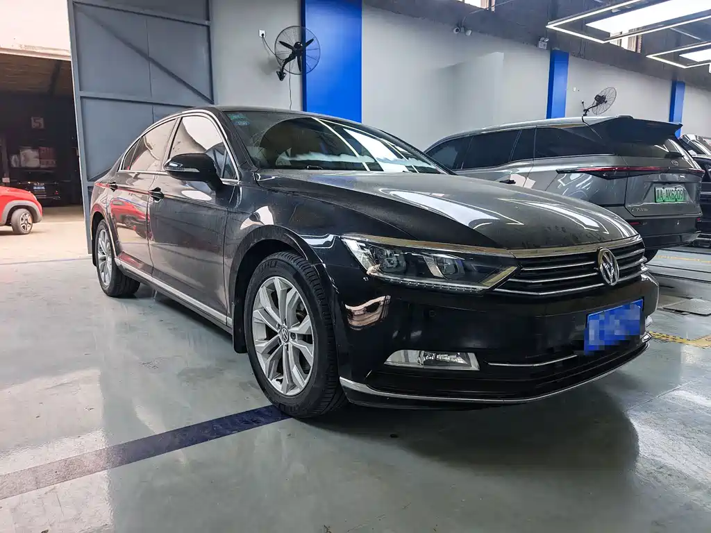 Volkswagen Magotan — миниатюра 3