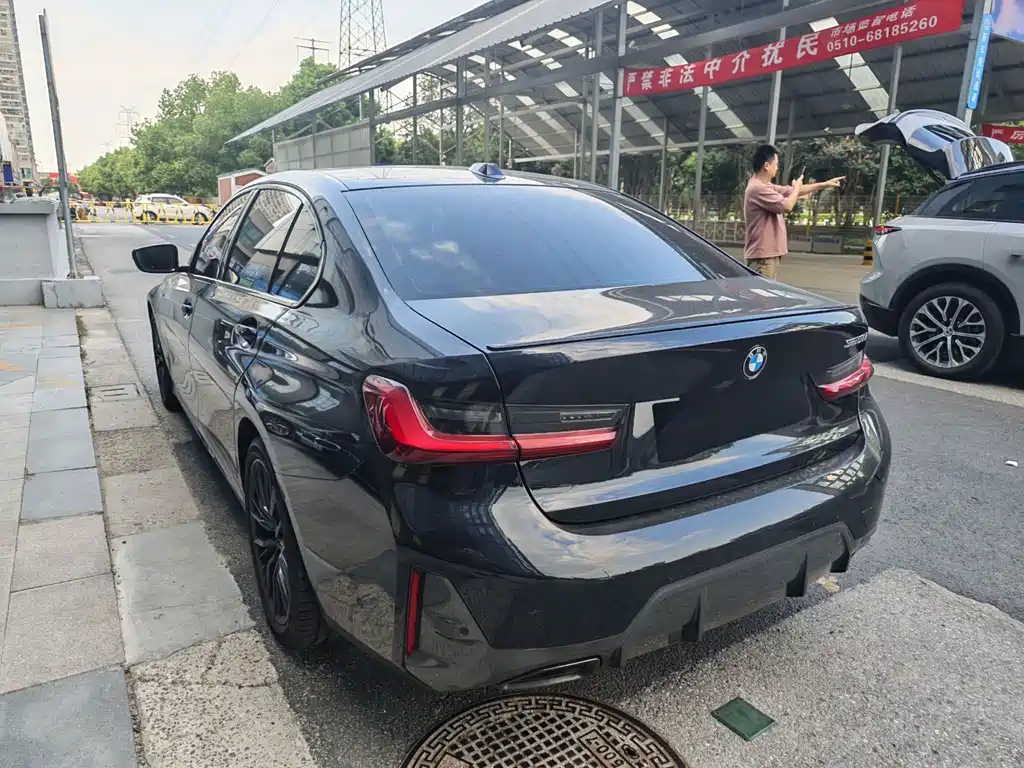 BMW 3 Series — миниатюра 3