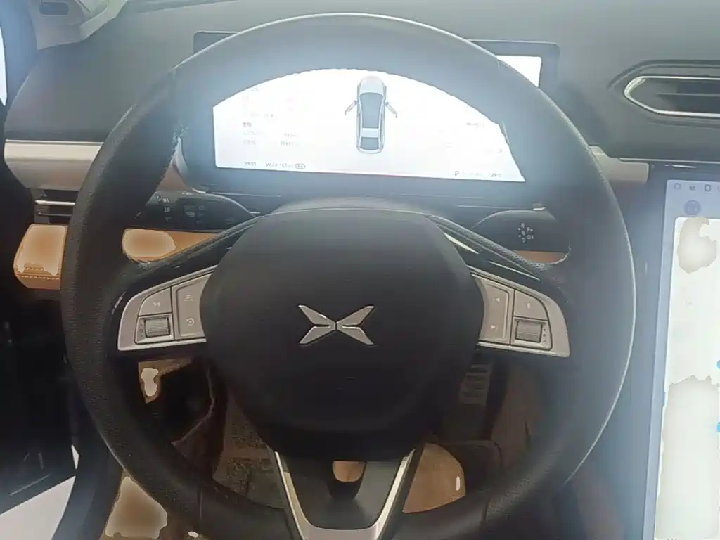 XPeng P5 — миниатюра 11