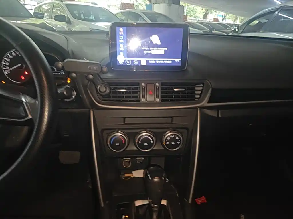 Mazda CX-4 — миниатюра 13