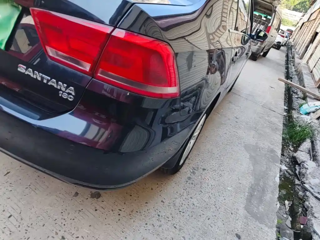 Volkswagen Santana — миниатюра 8