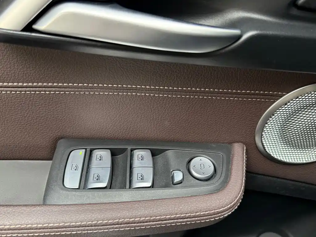 BMW 1 Series — миниатюра 17