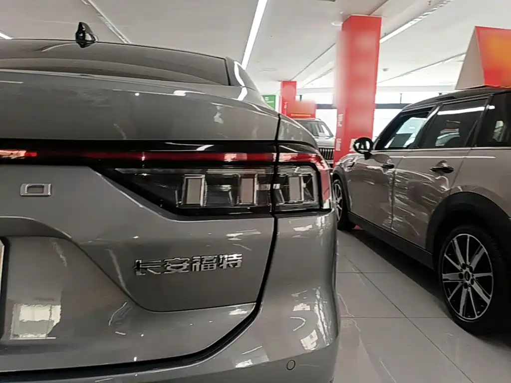 Ford Mondeo 2022 EcoBoost 245 Luxury