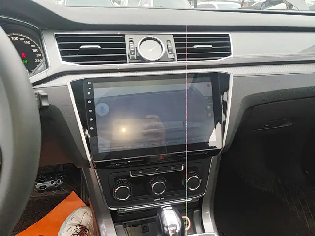 Volkswagen Passat — миниатюра 13
