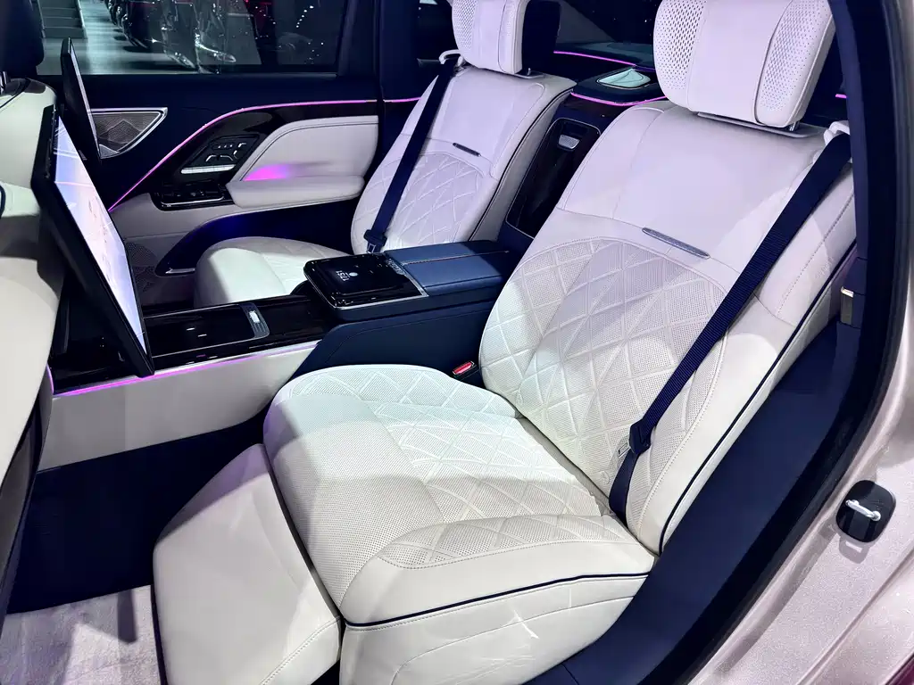 Hongqi Hongqi Golden Sunflower Guoya — миниатюра 32