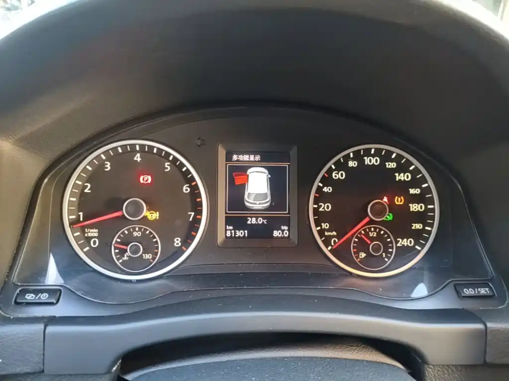 Volkswagen Tiguan — миниатюра 12