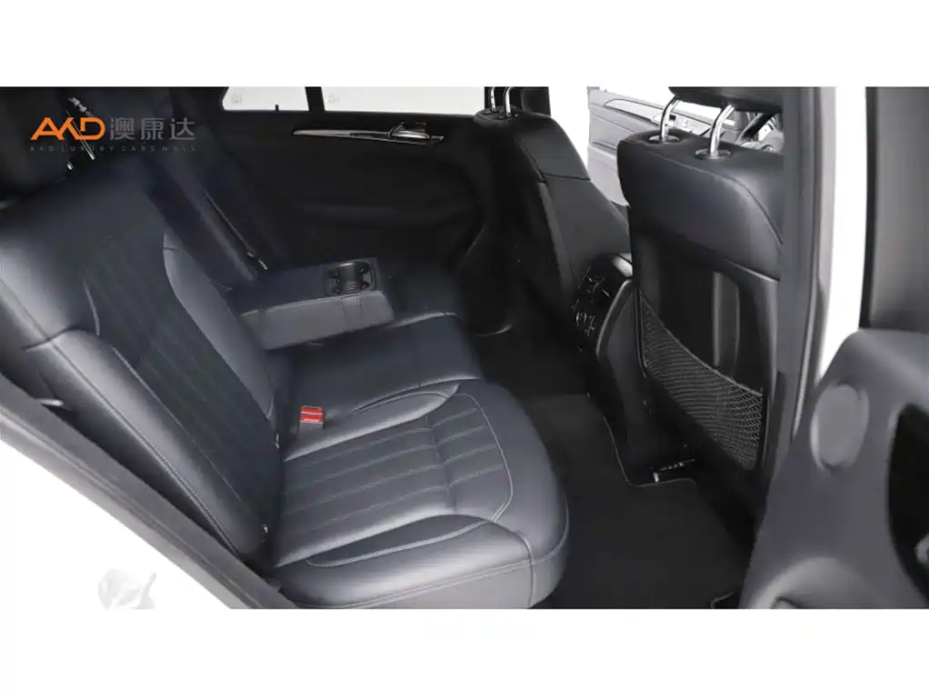 Mercedes-Benz GLE (Import) — миниатюра 8