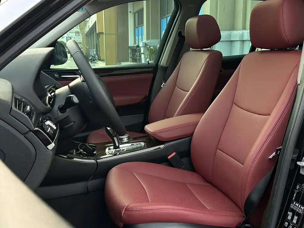 BMW X3 (Import) — миниатюра 11