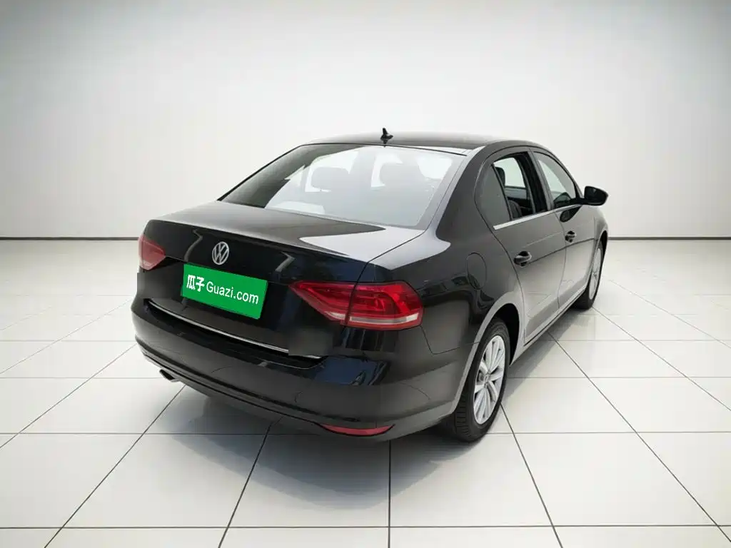 Volkswagen Lavida — миниатюра 6