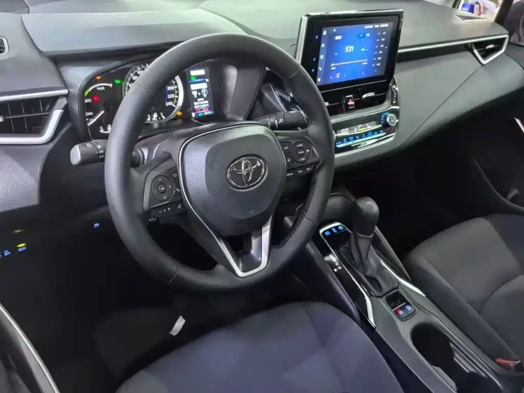 Toyota Corolla — миниатюра 7