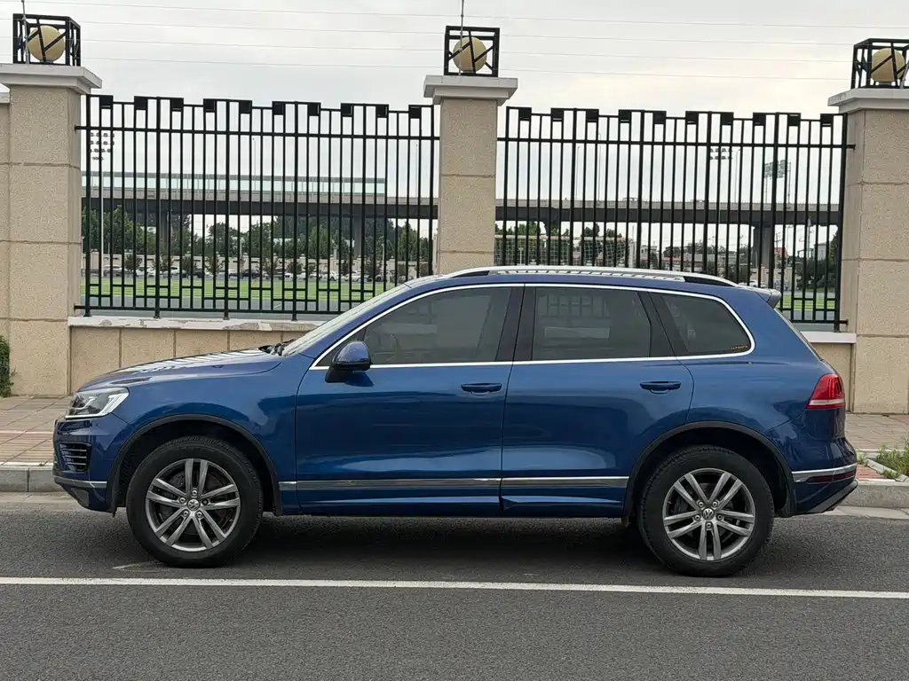 Volkswagen Touareg 2016 3.0TSI