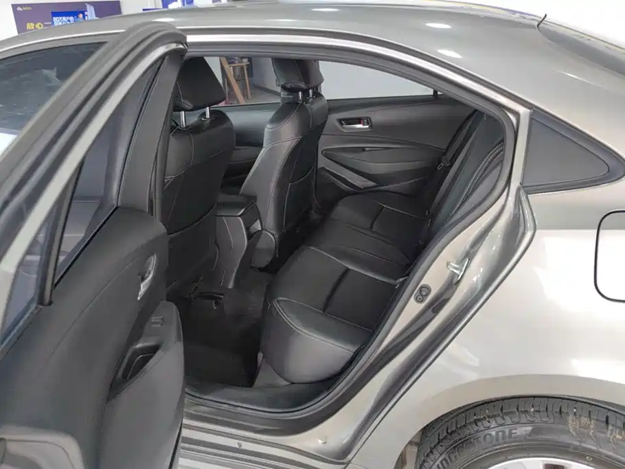 Toyota Corolla — миниатюра 11