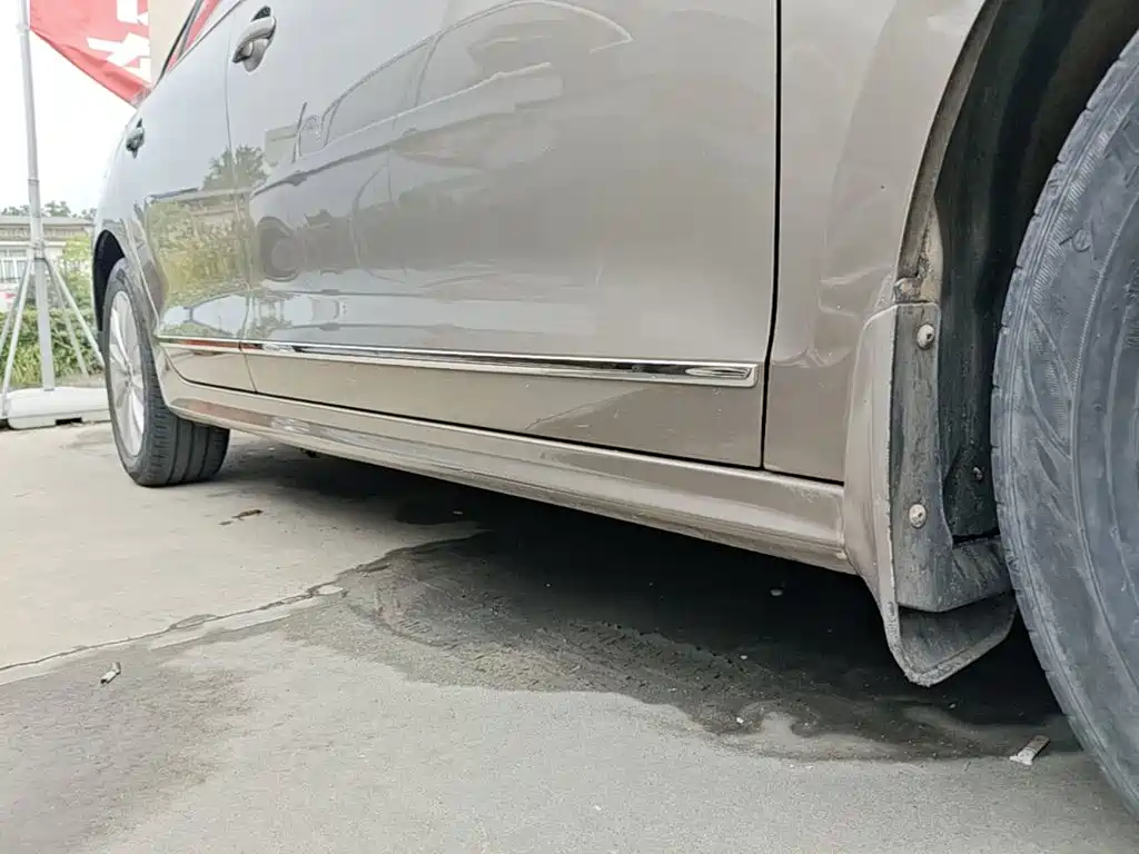 Volkswagen Sagitar — миниатюра 21