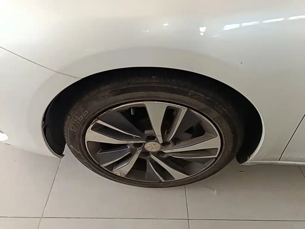 Peugeot 408 — миниатюра 23