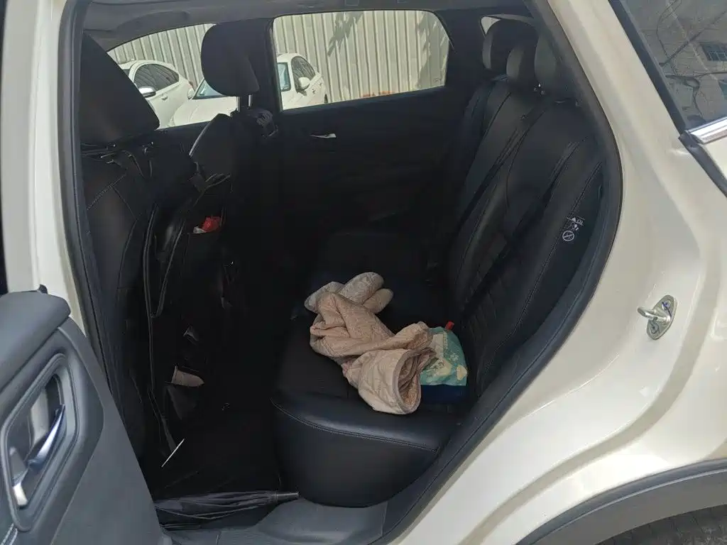 Nissan Qashqai — миниатюра 13