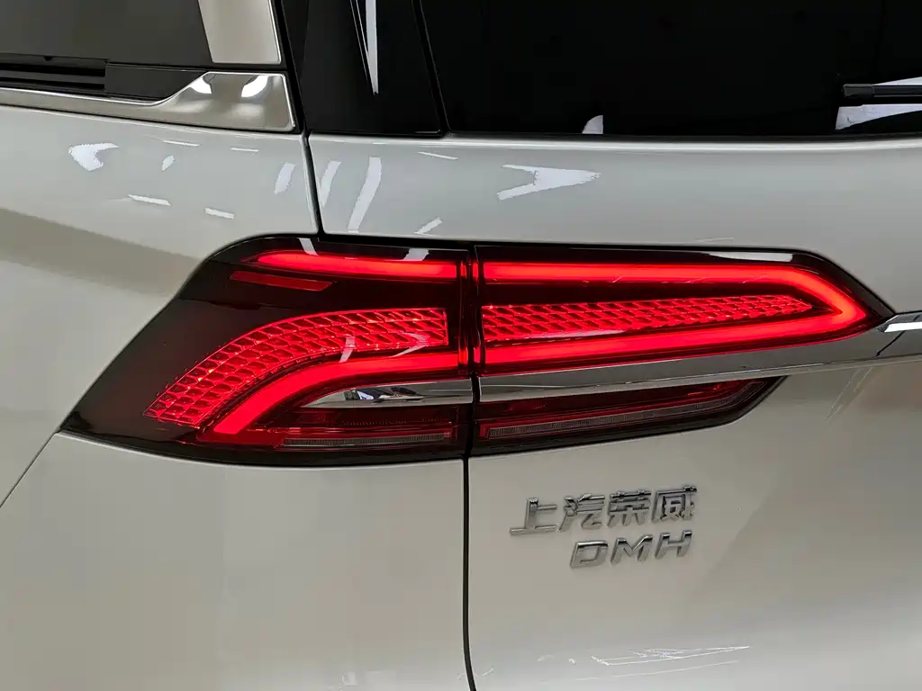 Roewe iMAX8 New Energy — миниатюра 9