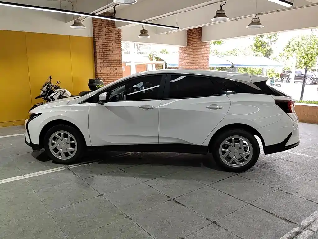 Buick Velite 6 — миниатюра 2