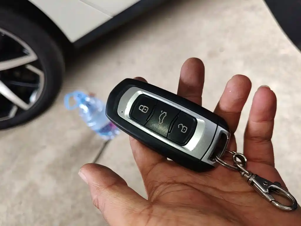 Geely Emgrand — миниатюра 9