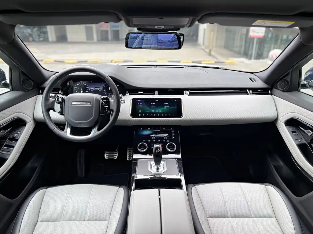 Land Rover Evoque — миниатюра 10