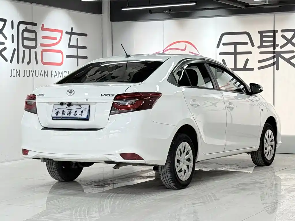 Toyota Vios — миниатюра 6