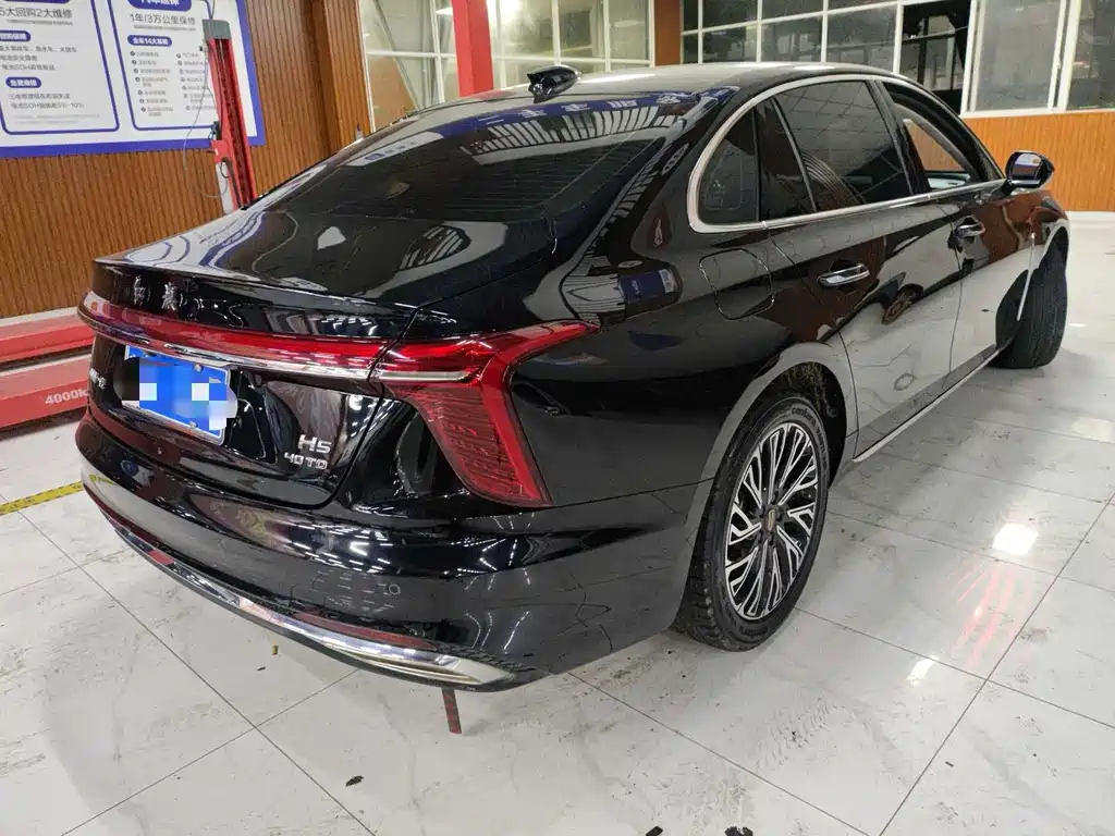 Hongqi Hongqi H5 — миниатюра 10