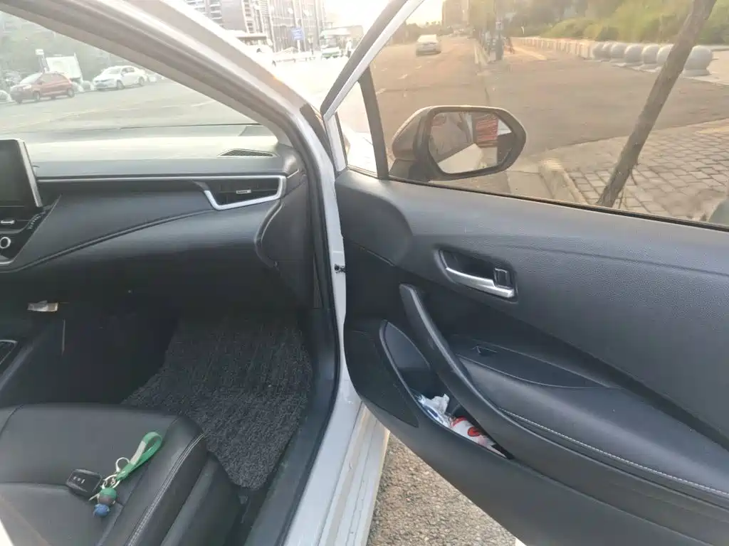 Toyota Corolla — миниатюра 19
