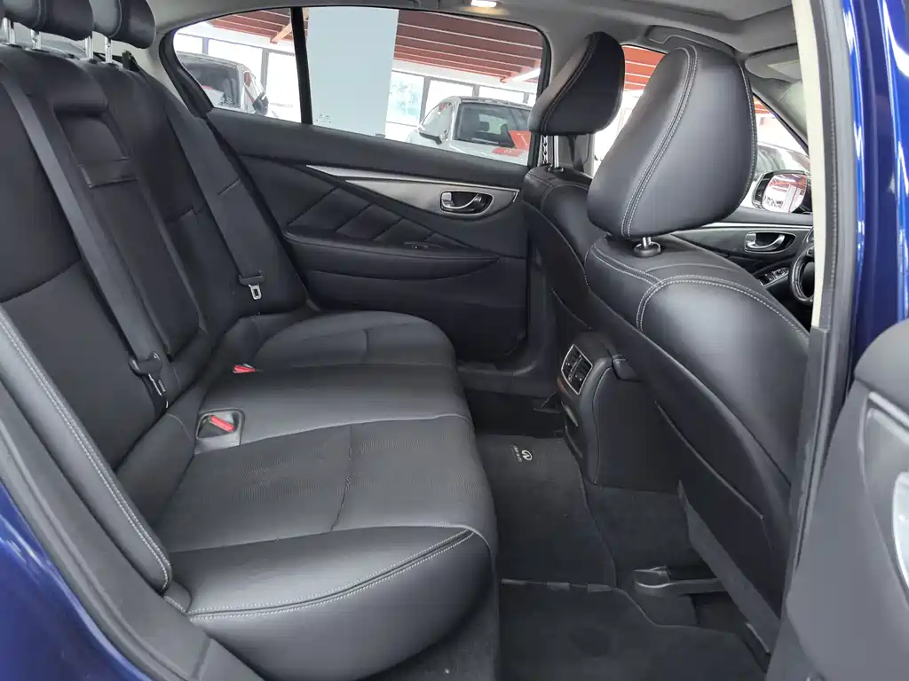 Infiniti Q50L — миниатюра 11