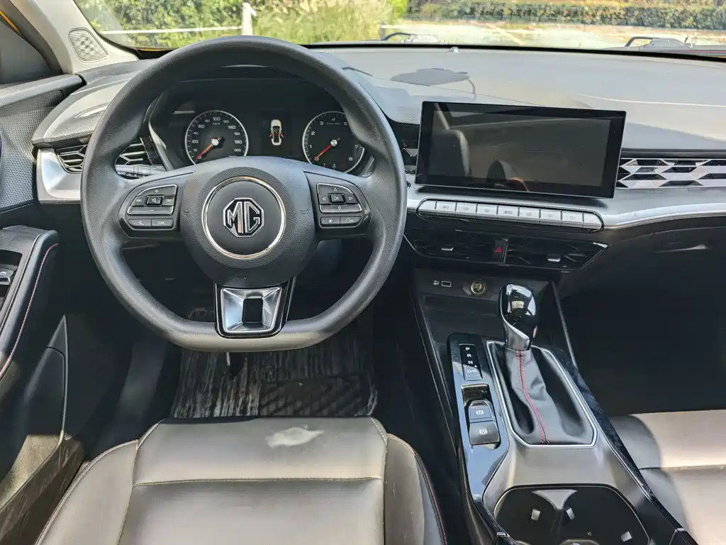 MG MG5 — миниатюра 7