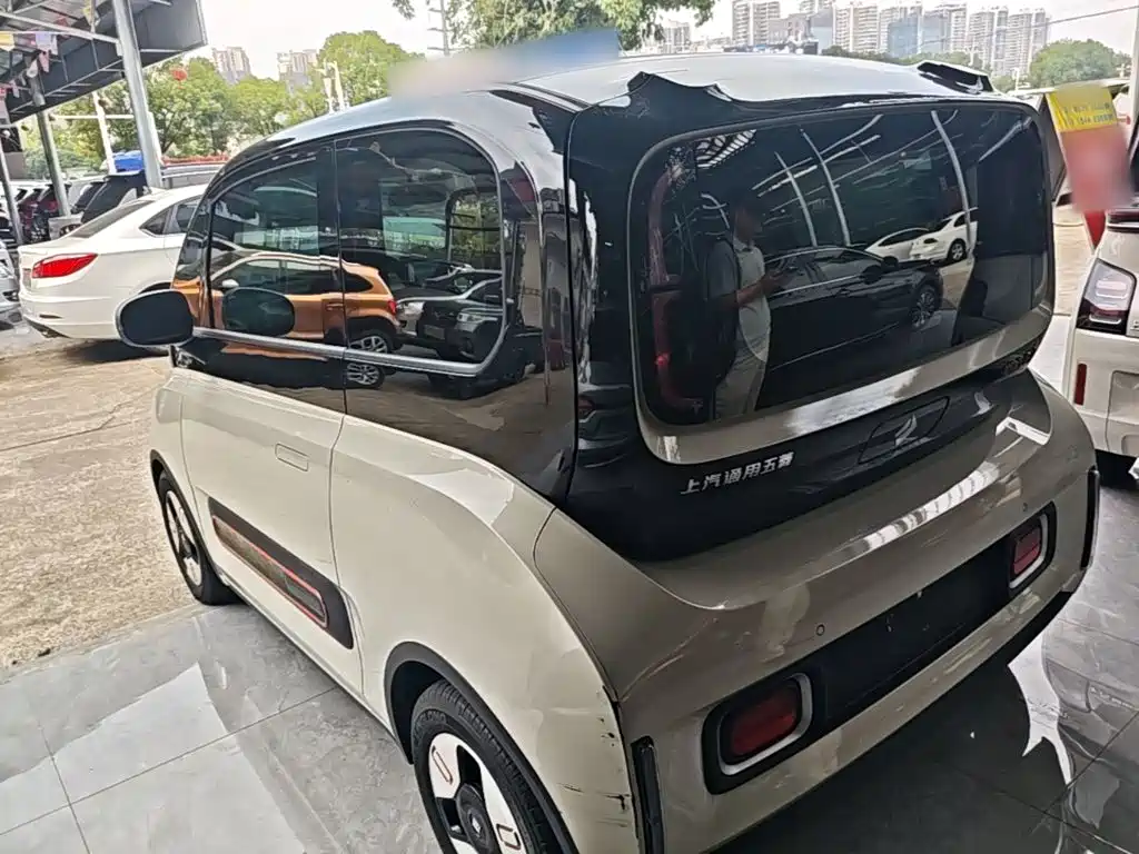 Baojun KiWi EV — миниатюра 5
