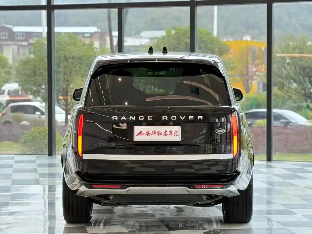 Land Rover Range Rover — миниатюра 4