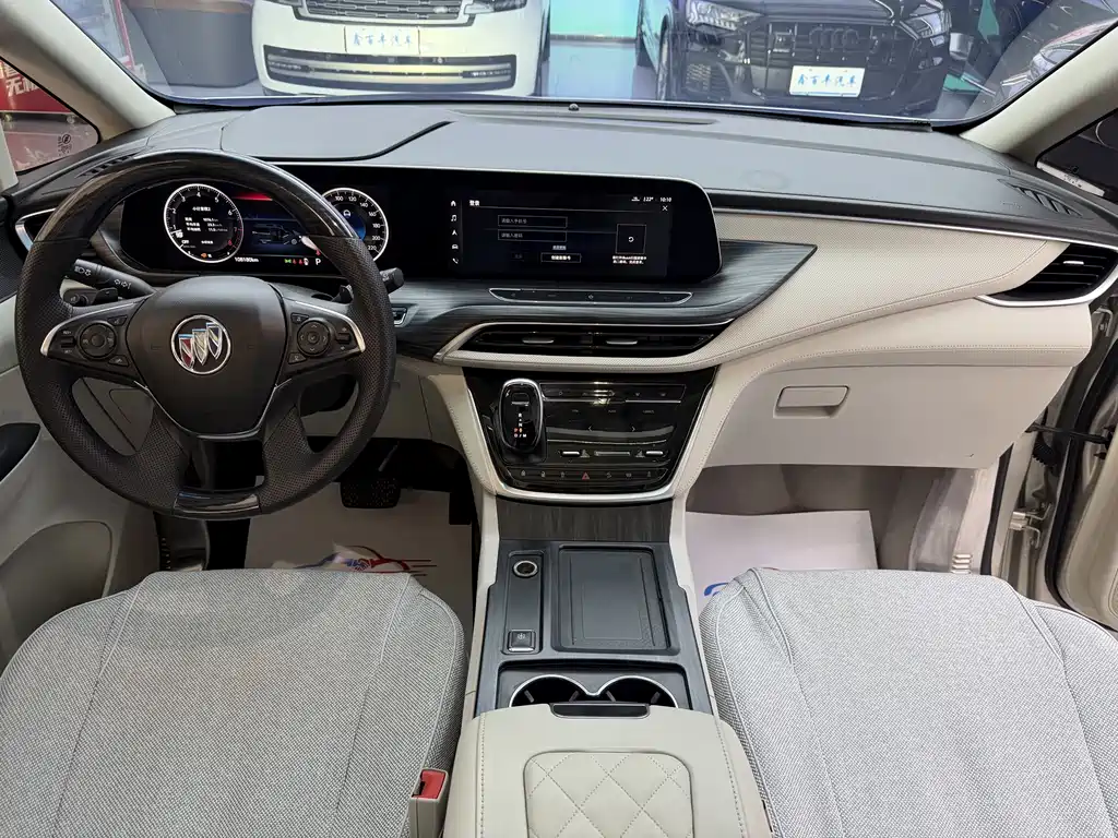 Buick GL8 — миниатюра 5