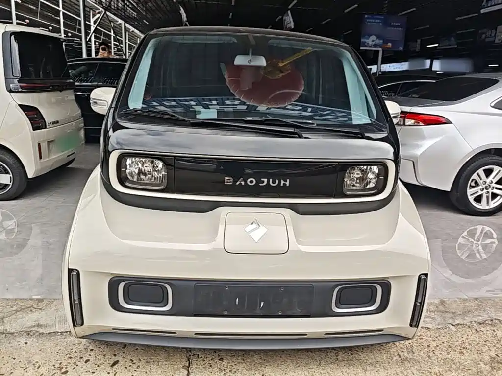 Baojun KiWi EV — миниатюра 3